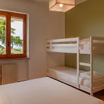 Il Volo Langhe, Country & Wellness בית נופש Castiglione Tinella
