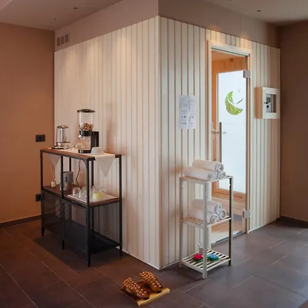 Il Volo, Piscina E Wellness Castiglione Tinella