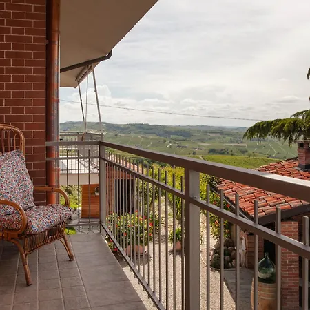 Il Volo, Piscina E Wellness Hébergement de vacances Castiglione Tinella