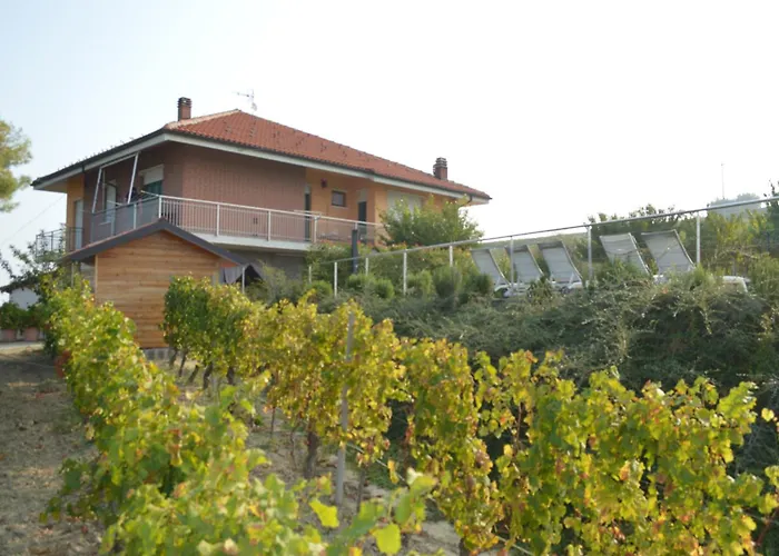 Il Volo Langhe, Country & Wellness Дом отдыха Кастильоне-Тинелла